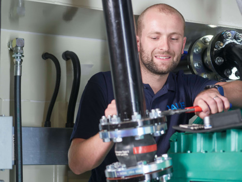 Generator servicing